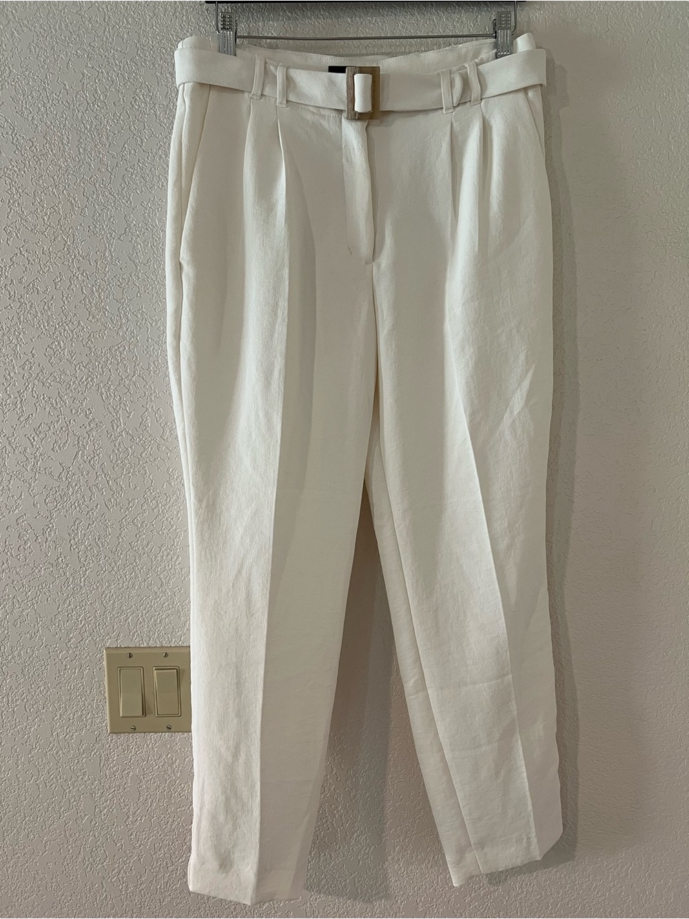 Express Women’s White Pleated Dress Pants with Belt